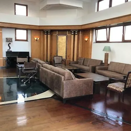 Private In Emerald Hotel apartamentowy Rawda