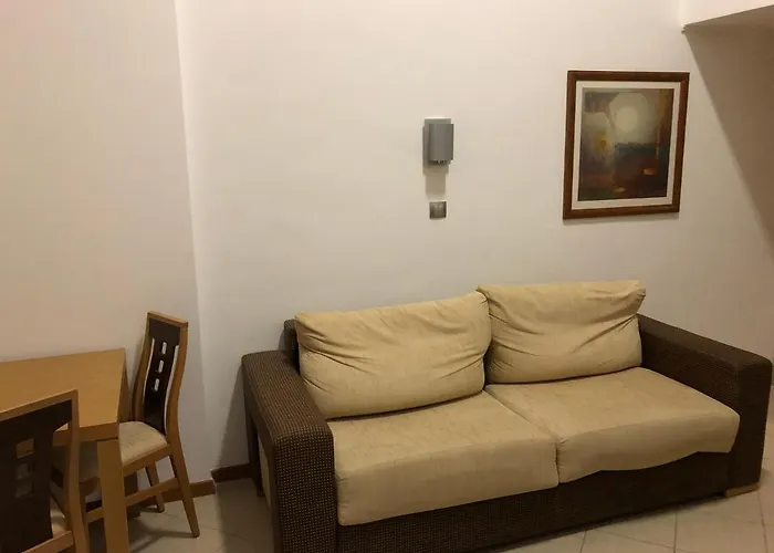 Private In Emerald 4*