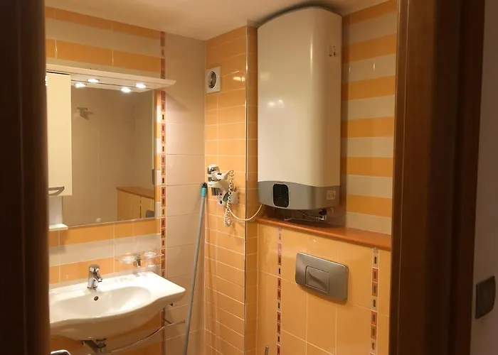 Aparthotel Private In Emerald Ravda