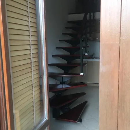 Private In Emerald Aparthotel