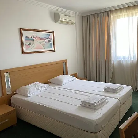 Ξενοδοχείο με διαμερίσματα Private In Emerald Ράβντα
