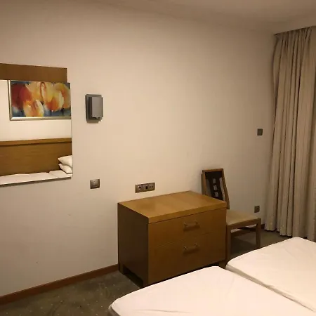 Private In Emerald 4* Ράβντα