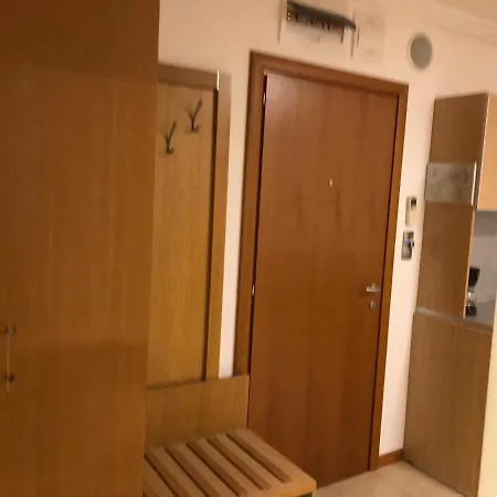 Private In Emerald Ξενοδοχείο με διαμερίσματα